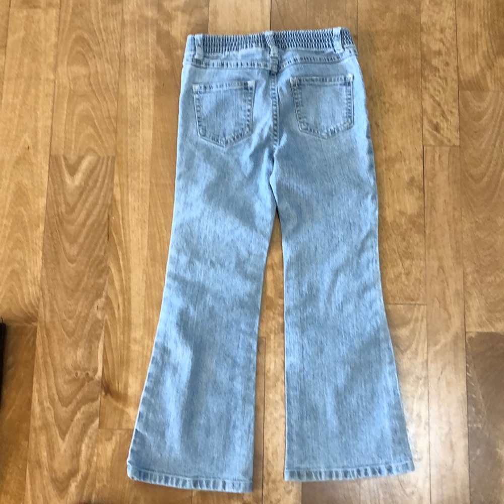Girls size 6 Barbie jeans with cute stitching - Picture 5 of 5